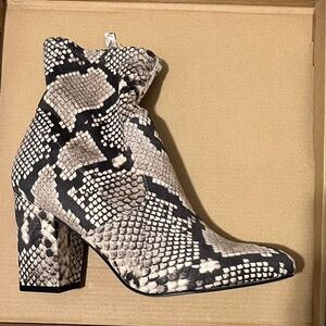 Steve Madden snake boots